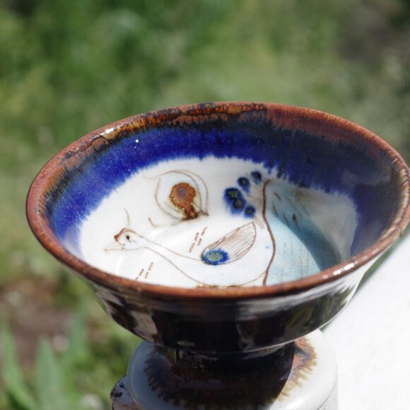 Beautiful Pottery Art Bowl Signed With - Picture 2 of 7